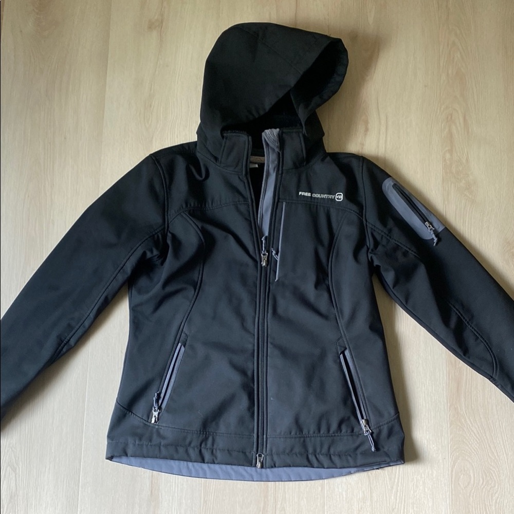 Free Country Black Softshell Jacket with Hood